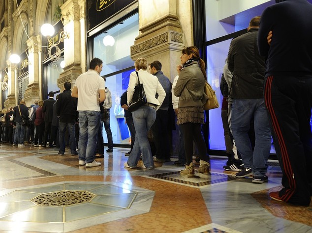 Che fine ha fatto la legge sulle chiusure domenicali dei negozi?