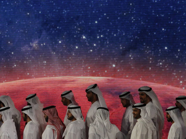 Abu Dhabi sfida Elon Musk nella corsa al pianeta rosso