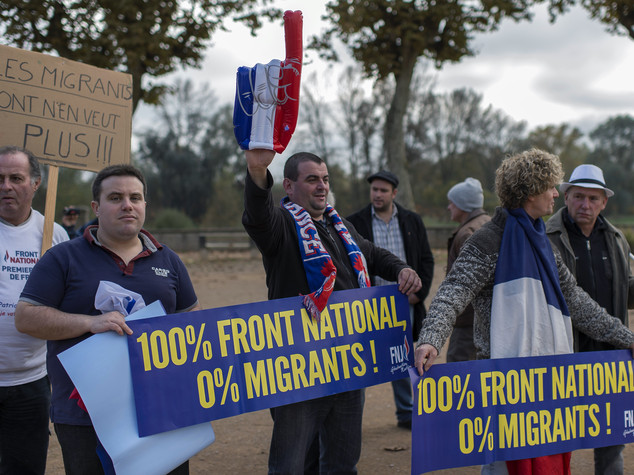 Francia: cosa è la 'fasciosfera' che spinge Marine Le Pen