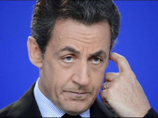 Sarkozy fermato a Parigi "Spiava chi indagava su di lui"