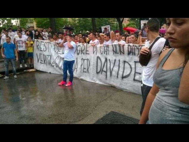 Ragazzo ucciso: corteo a Napoli "Giustizia per Davide" - Video