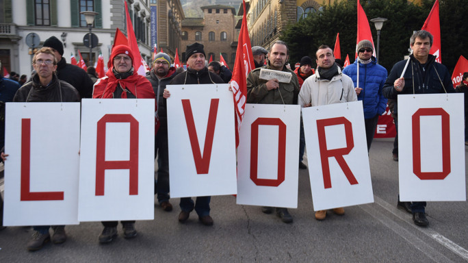 Giù i nuovi posti fissi, ripartono quelli precari
