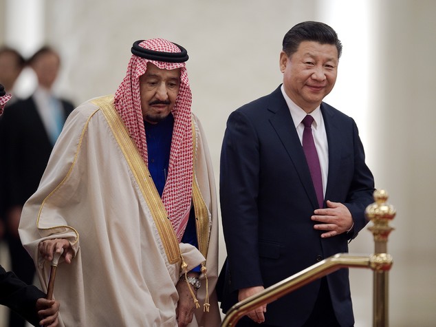 Cina: siglati 14 accordi con Arabia Saudita per 65 mld dollari