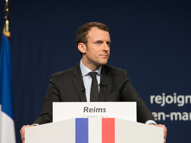 Francia: chi è Emmanuel Macron il centrista 'fai da te'