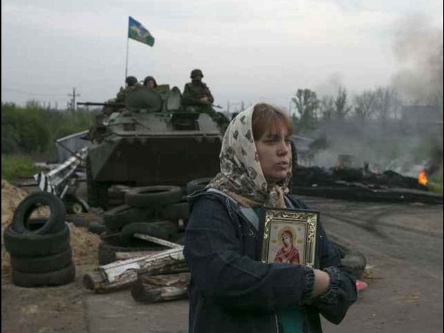Orrore in Ucraina, tre fosse comuni a Slaviansk