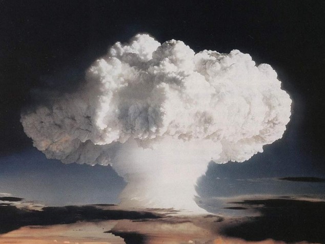 Il messaggio di Francesco contro le armi nucleari