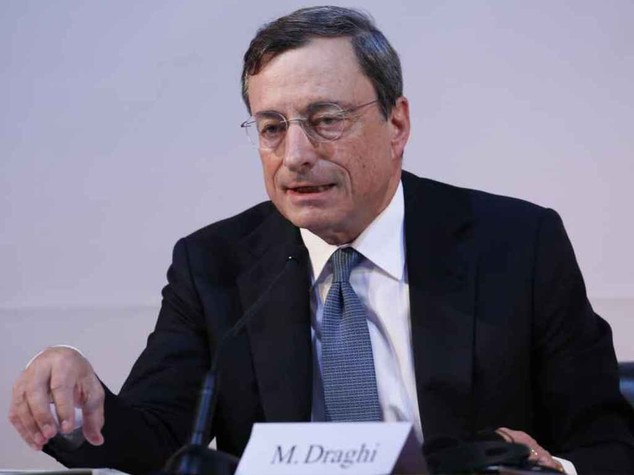 Borse crollano dopo vertice Bce Draghi: la crisi sembra infinita