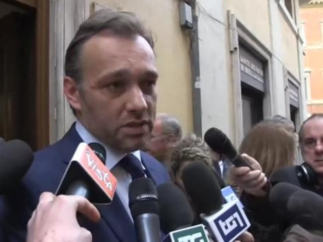 Forzare ora sullo ius soli potrebbe costare caro al governo. Meglio rinviare