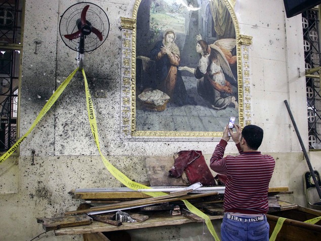 Perché l'Isis ha dichiarato guerra ai cristiani in Egitto