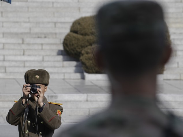 Armi obsolete ma missili all'avanguardia. Cosa sappiamo dell'arsenale segreto nord coreano