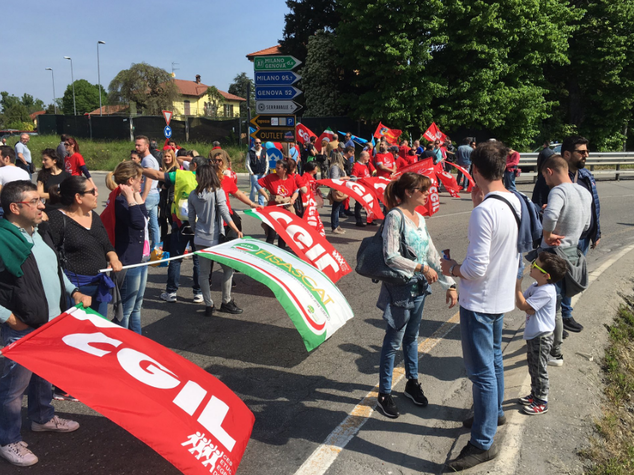 Per Luigi Di Maio lavorare la domenica sfalda la famiglia