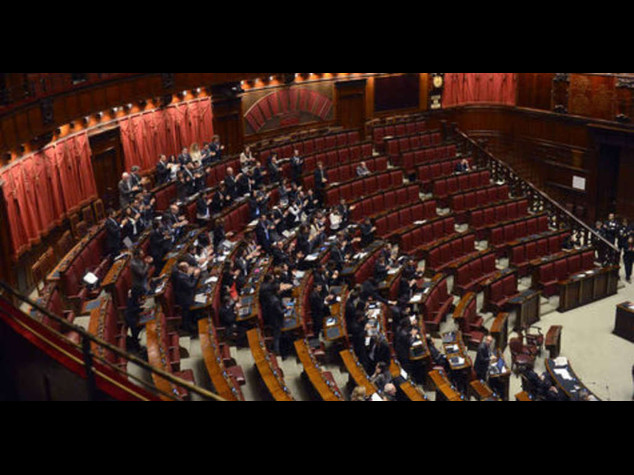 Ruby: senatori FI ricompattati, felici e riconoscenti a Berlusconi