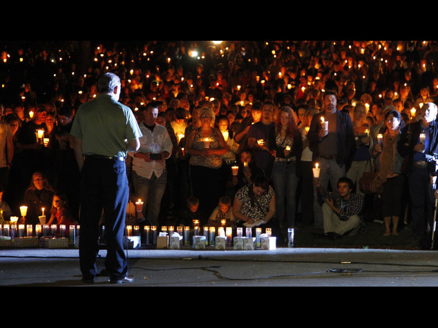 Strage campus Oregon, 10 morti Testimone, "un killer di cristiani" - Infografica