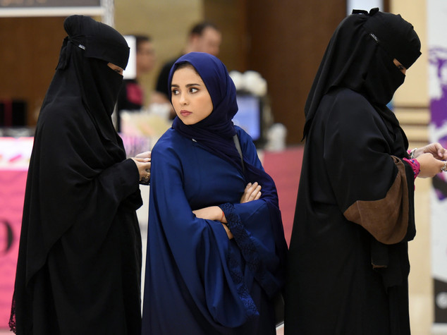 L'emancipazione delle donne saudite ha fatto un passo in avanti. Minuscolo