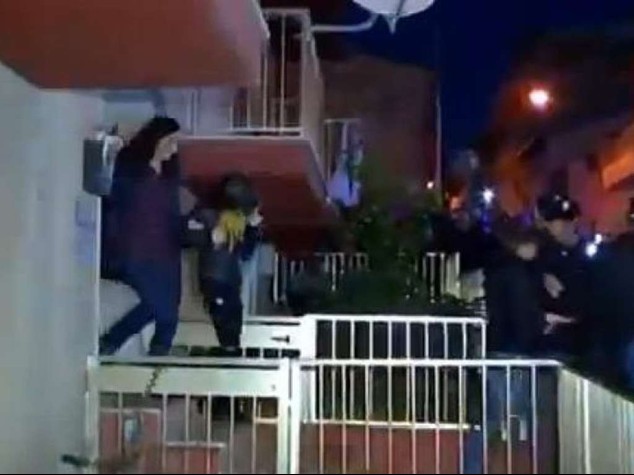 Loris: madre da 4 ore in Procura Prelevata da casa con il marito