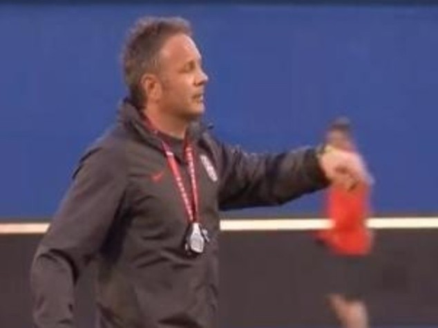 Football: AC Milan signs Mihajlovic as new coach