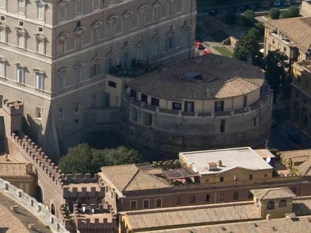 San Pietro non aveva una banca. Si arriverà mai a chiudere lo Ior?
