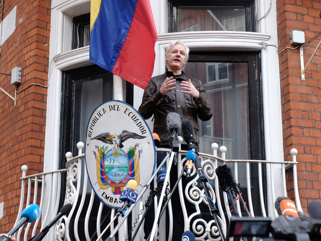 WikiLeaks Assange cacciato ambasciata Ecuador