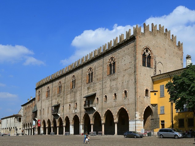 Mantova al centrosinistra. Lecco al ballottaggio