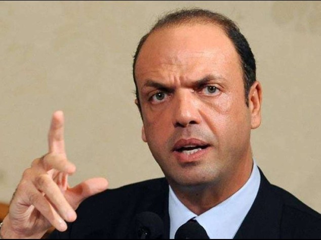 Alfano, "48 jihadisti passati dall'Italia"