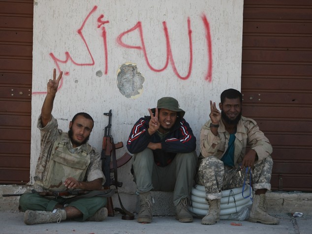 "Così gli 007 inglesi lasciarono tornare i jihadisti in Libia"