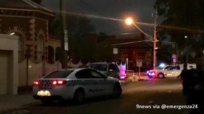 Uccide uomo e sequestra escort. L'Isis rivendica