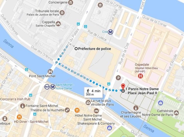 == BREAKING == Parigi, agente spara ad assalitore con un martello