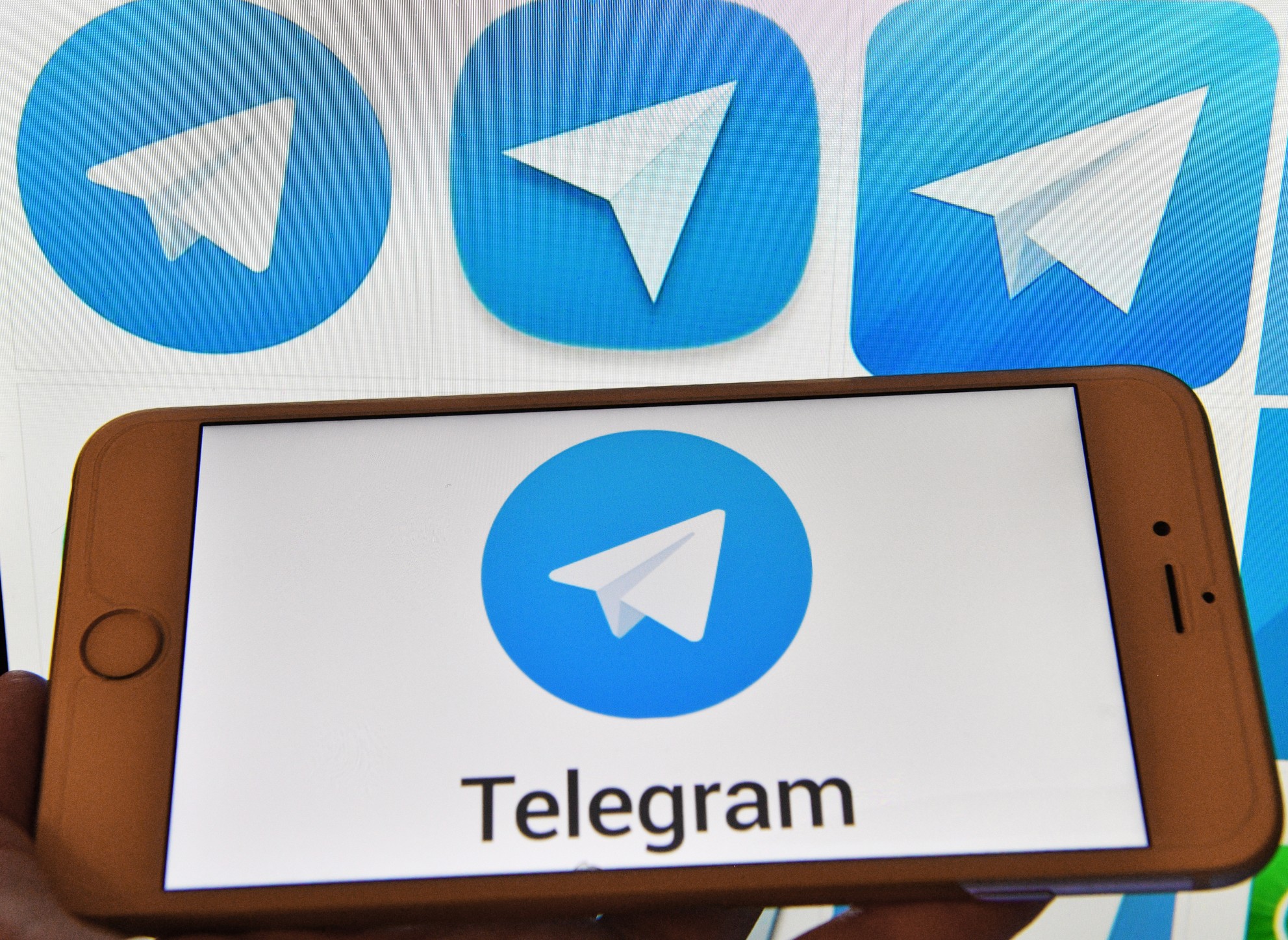 Come funziona il revenge porn su Telegram
