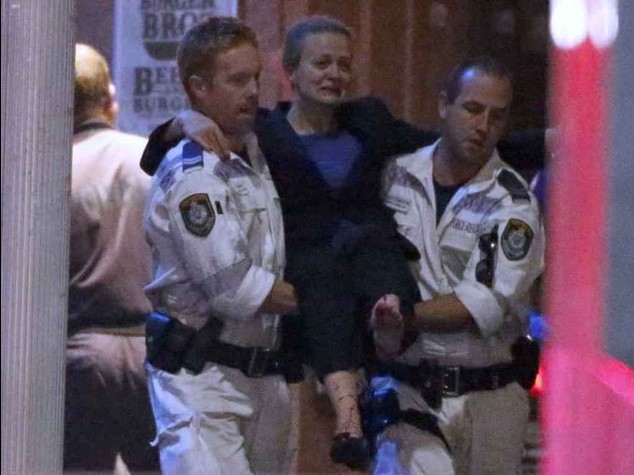 Sydney: sequestrati in un caffe' Blitz polizia, ucciso il 'santone'