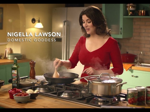Il web boccia la carbonara di Nigella Lawson, senza appello