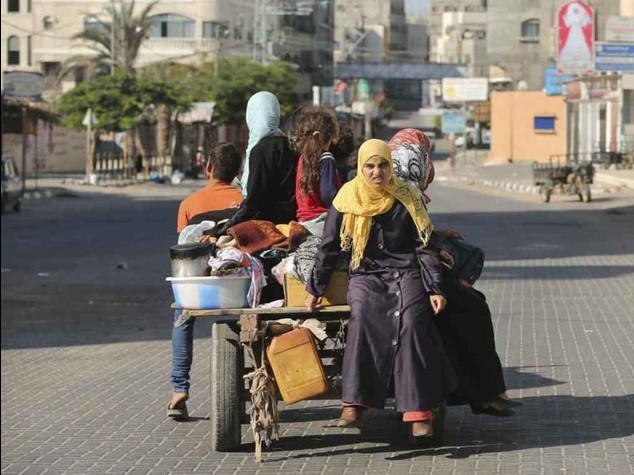 Israel warns Palestinians to leave the Gaza Strip