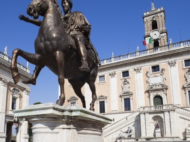 Campidoglio: Marino, non toccheremo i salari dei dipendenti