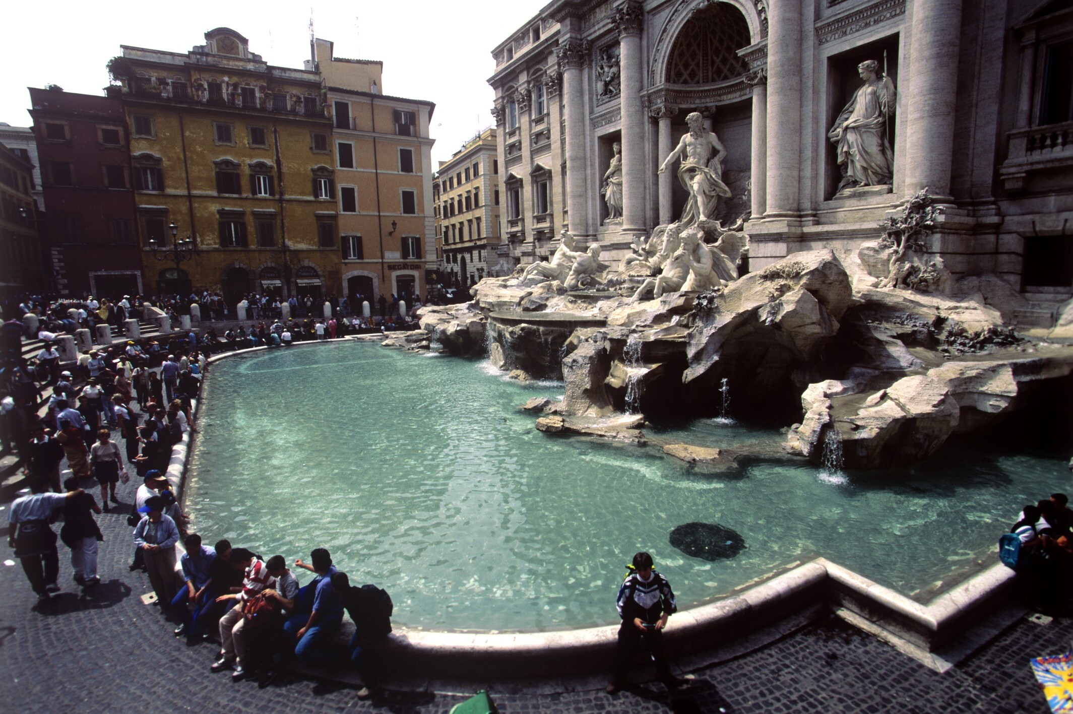 Dentro i segreti delle fontane di Roma