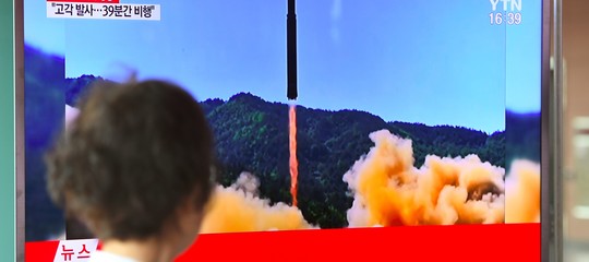 Bombardieri Usa in volo sulla Corea del Nord. La tensione è massima