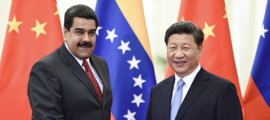 Nella crisi venezuelana la Cina si schiera con Maduro. Per difendere i propri soldi