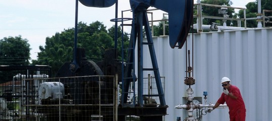 Tutti i numeri del collasso economico venezuelano. Spiegati da un ex ministro