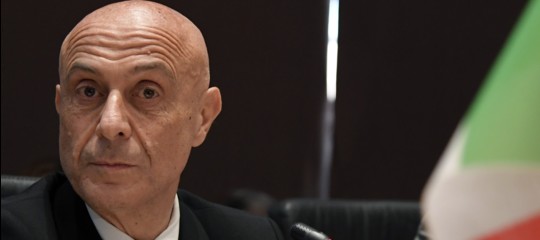 "Polizia armata sulle navi o le ong sono fuori"