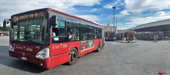 Roma corre davvero il rischio di ritrovarsi il primo settembre senza bus?