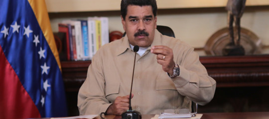 Nicolas Maduro non si piega e non si spezza, lo dice la sua grafia