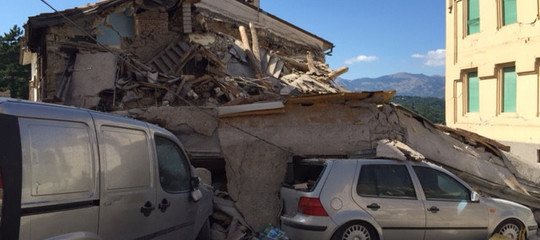 Cosa contestano al governo i sindaci dei paesi terremotati a un anno dal sisma