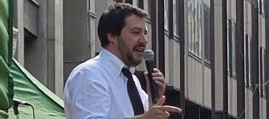 Salvini sbaglia sull’aumento degli sbarchi ed è fuorviante sulla percentuale di rifugiati