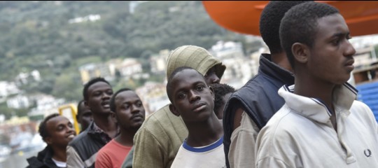Salvini sbaglia sull’aumento degli sbarchi ed è fuorviante sulla percentuale di rifugiati