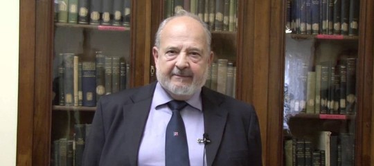 Francesco ritiene che lo ius soli e l'integrazione possano contrastare il terrorismo
