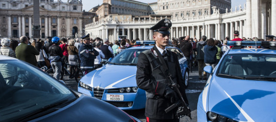 Meno omicidi e più espulsioni, lo stato della sicurezza in Italia in 9 grafici