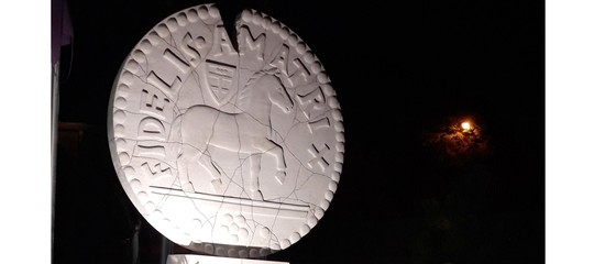 Amatrice, il giorno più lungo. Il paese "che non c'è più" cerca un futuro