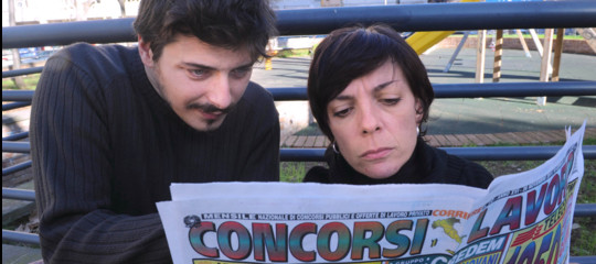 La strategia di Poletti per il lavoro, bonus giovani e clausola antilicenziamento