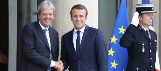 Al vertice sui migranti di Parigi è stata scelta la strategia italiana