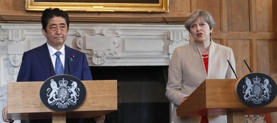 Ora la Brexit complica persino l'accordo commerciale tra Londra e Tokyo