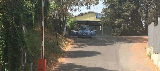 "L'eritreo accoltellato da un altro immigrato, non da mio figlio"