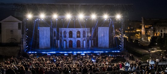 Smontare tribune e palco di Divo Nerone al Palatino oggi è un problema di sicurezza